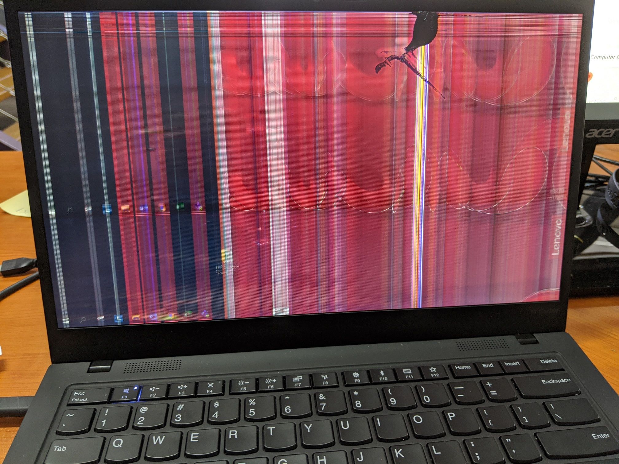 lenovo laptop broken screen